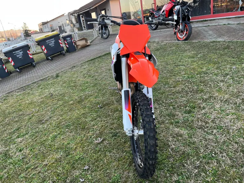 KTM 450 SX-F (2024) (4)