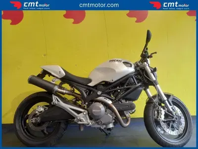 Ducati Monster 696 (2008 - 13) usata