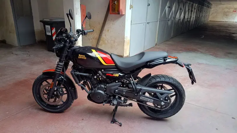 Royal Enfield Guerrilla 450 (2024 - 26) (2)