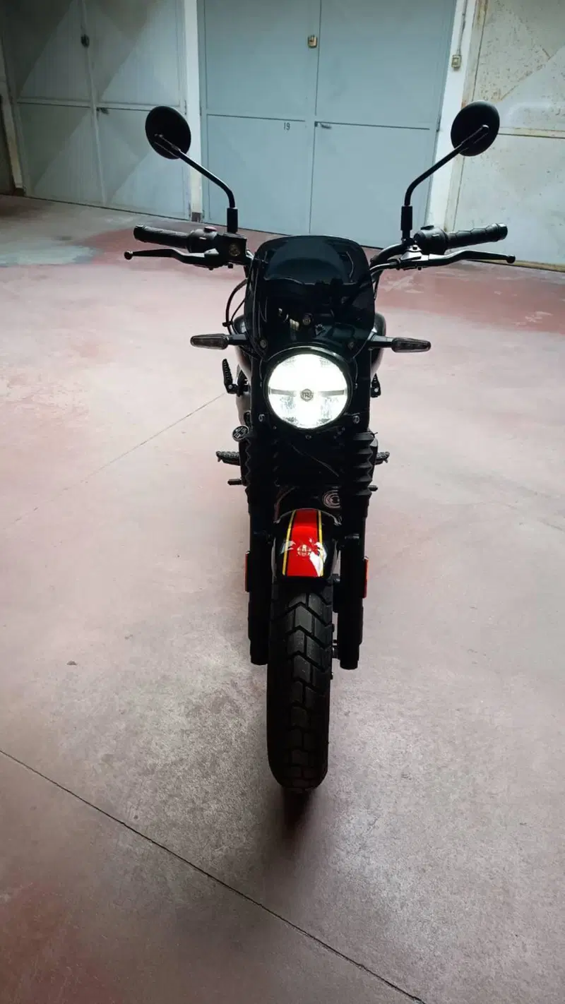 Royal Enfield Guerrilla 450 (2024 - 26) (5)