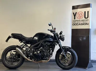 Triumph Speed Triple 1050 (2005 - 11) usata