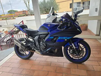 Yamaha YZF R7 (2021 - 25) usata