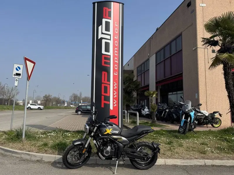 Voge Trofeo 525ACX Scrambler (2023 - 26) (6)