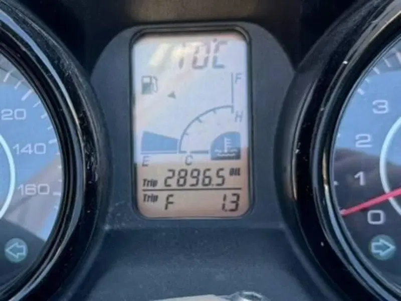 Yamaha X-Max 250 (2010 - 13) (3)