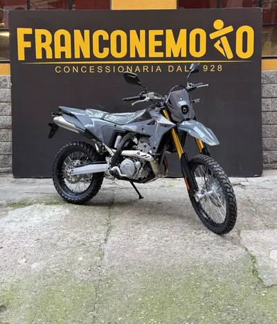 Suzuki DR-Z4S (2025 - 26) nuova