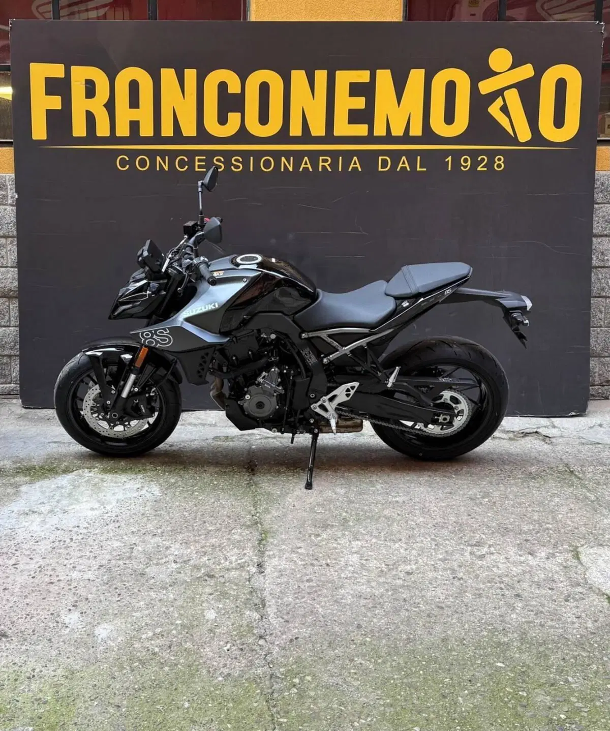 Suzuki GSX-8S (2025 - 26) (11)
