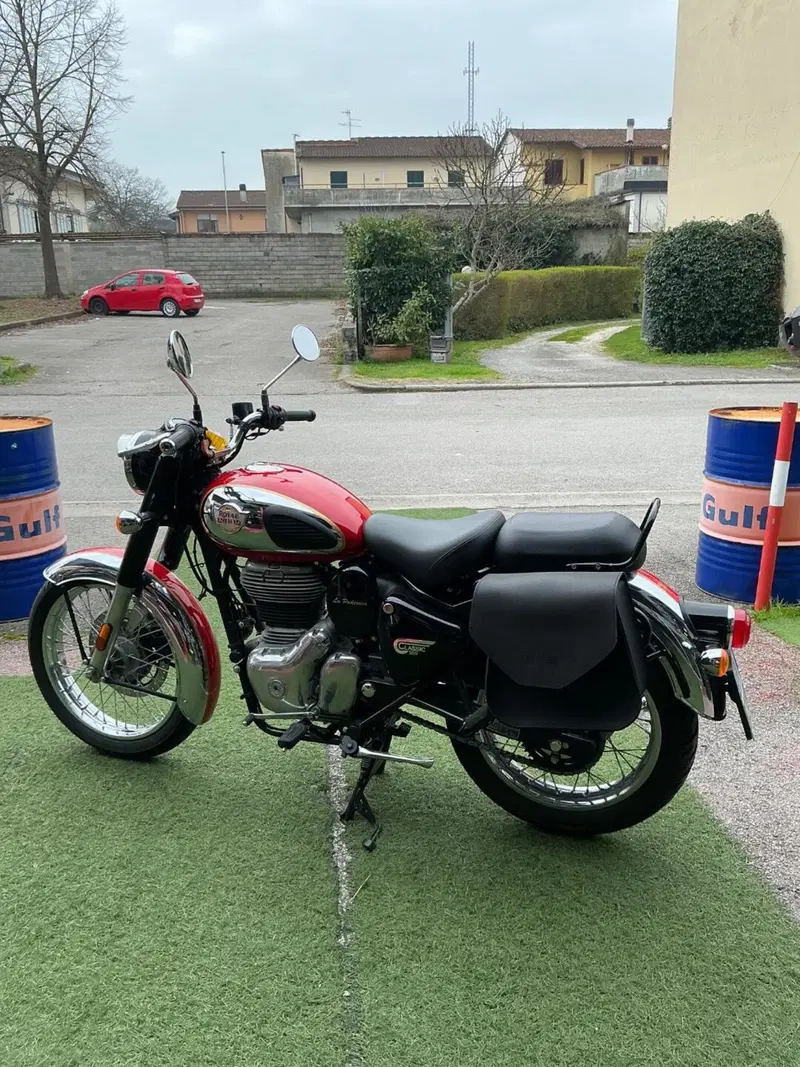 Royal Enfield Classic 350 (2021 - 26) (2)