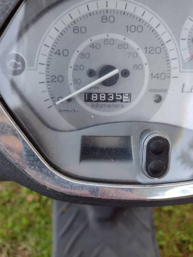 Piaggio Liberty 125 i-get ABS (2016) (6)