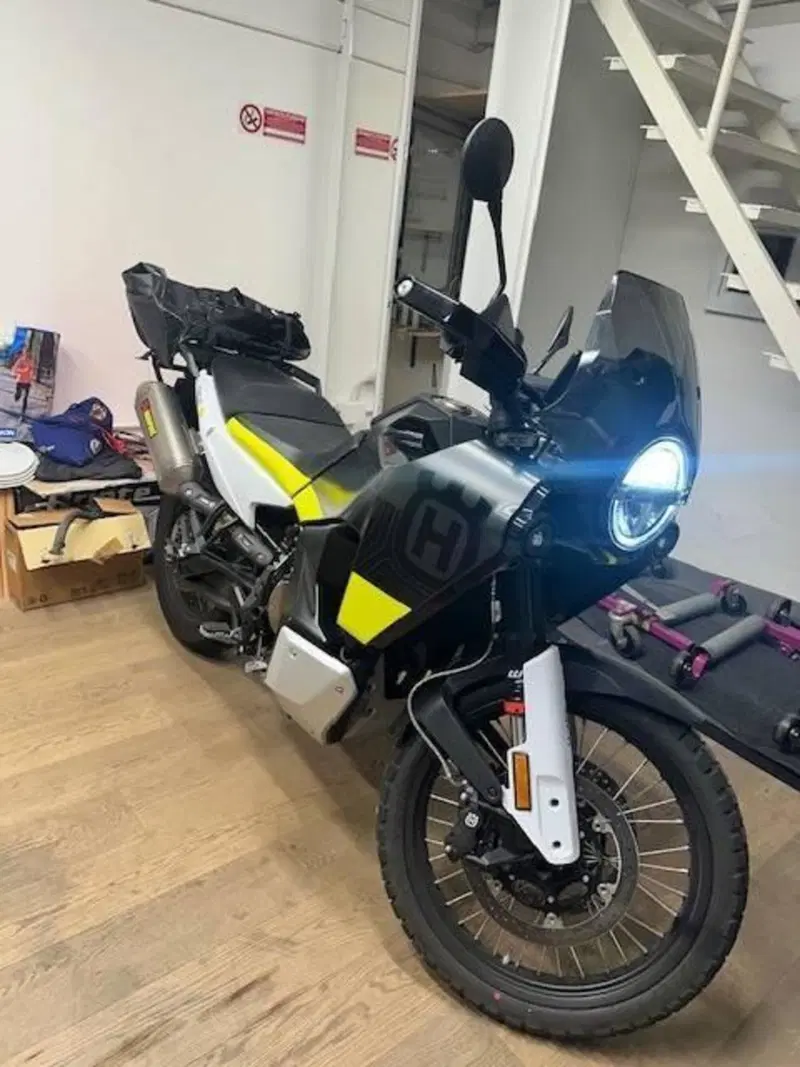 Husqvarna Norden 901 (2022 - 26) (4)