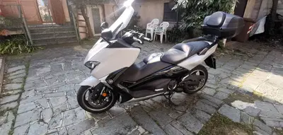 Yamaha T-Max 530 DX (2017 - 19) usata