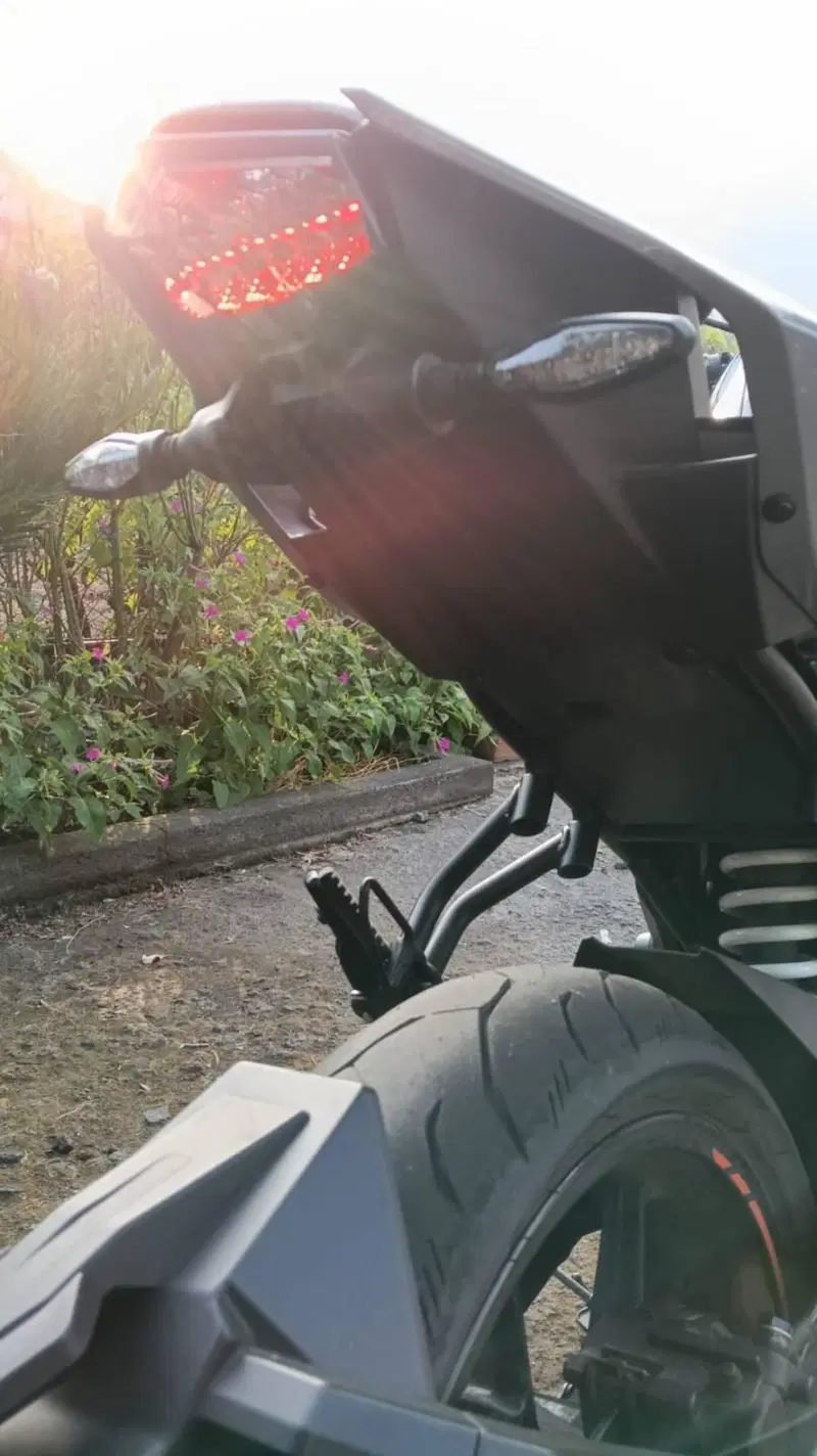 CFMOTO 300NK (2021 - 26) (5)