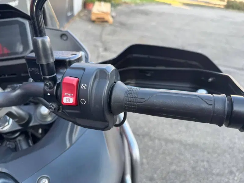 Honda Transalp XL750 (2023 - 24) (16)