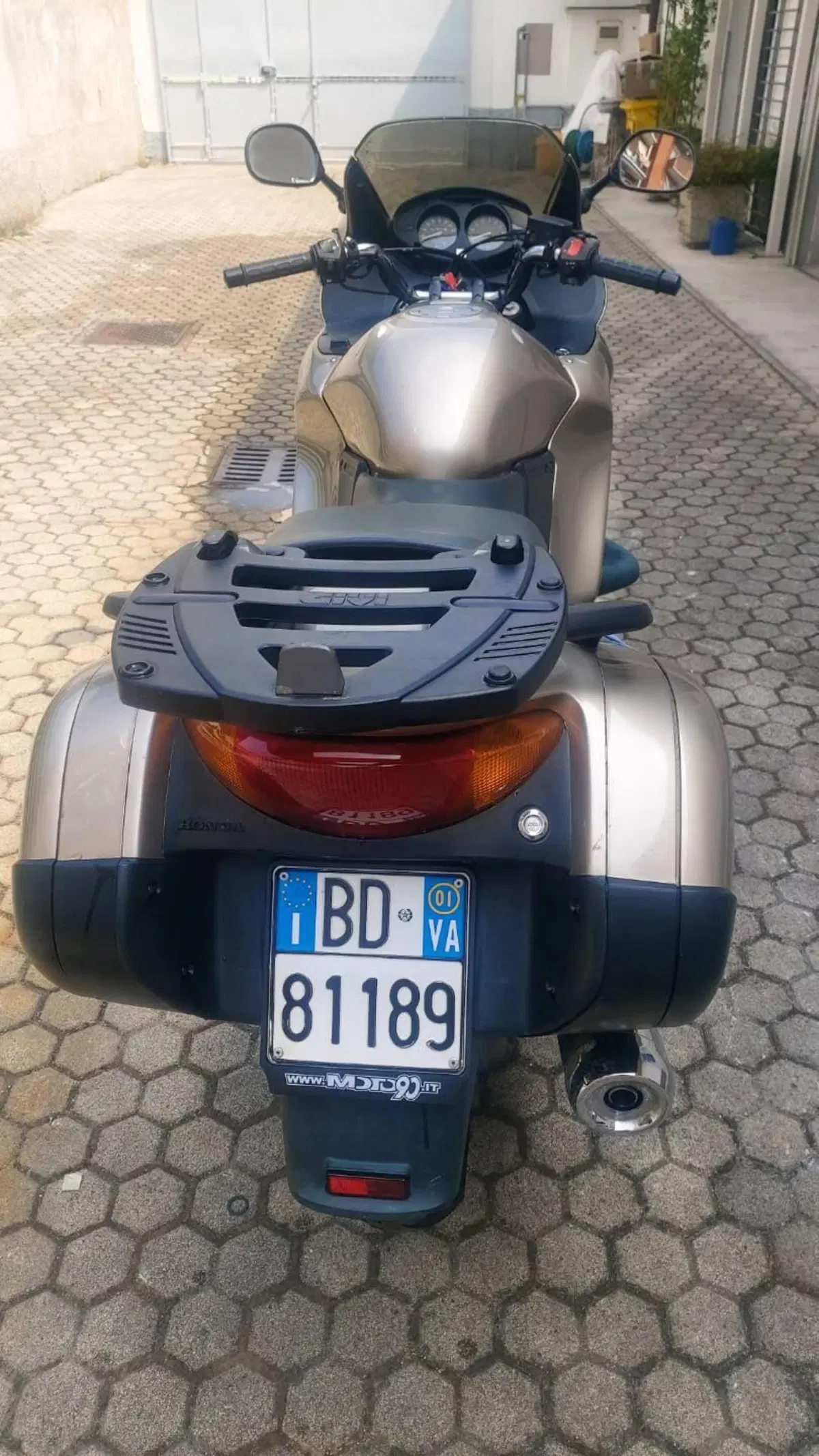 Honda Deauville 650 (1998 - 01) (9)