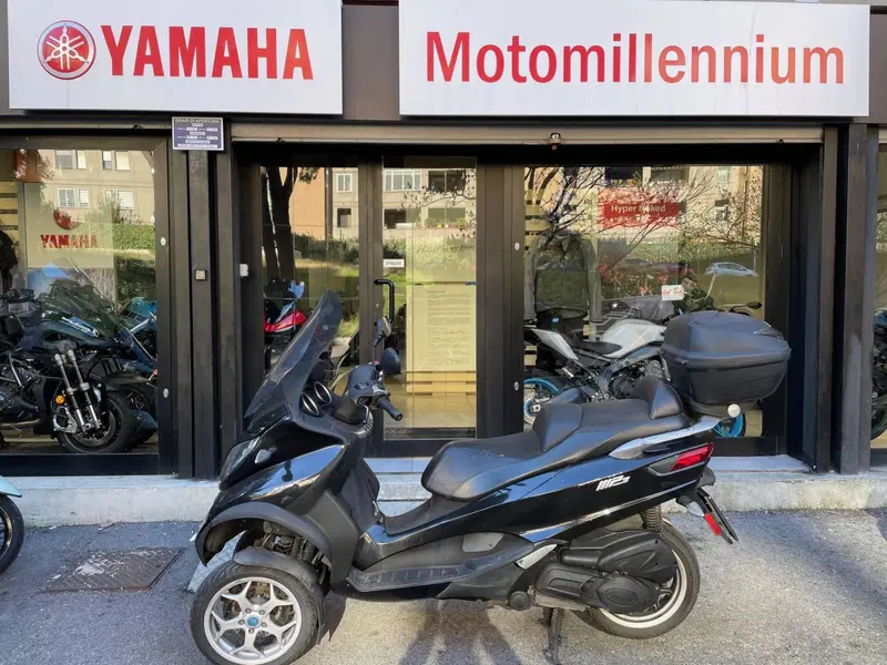 Piaggio Mp3 300 LT Yourban Sport (2017 - 19)