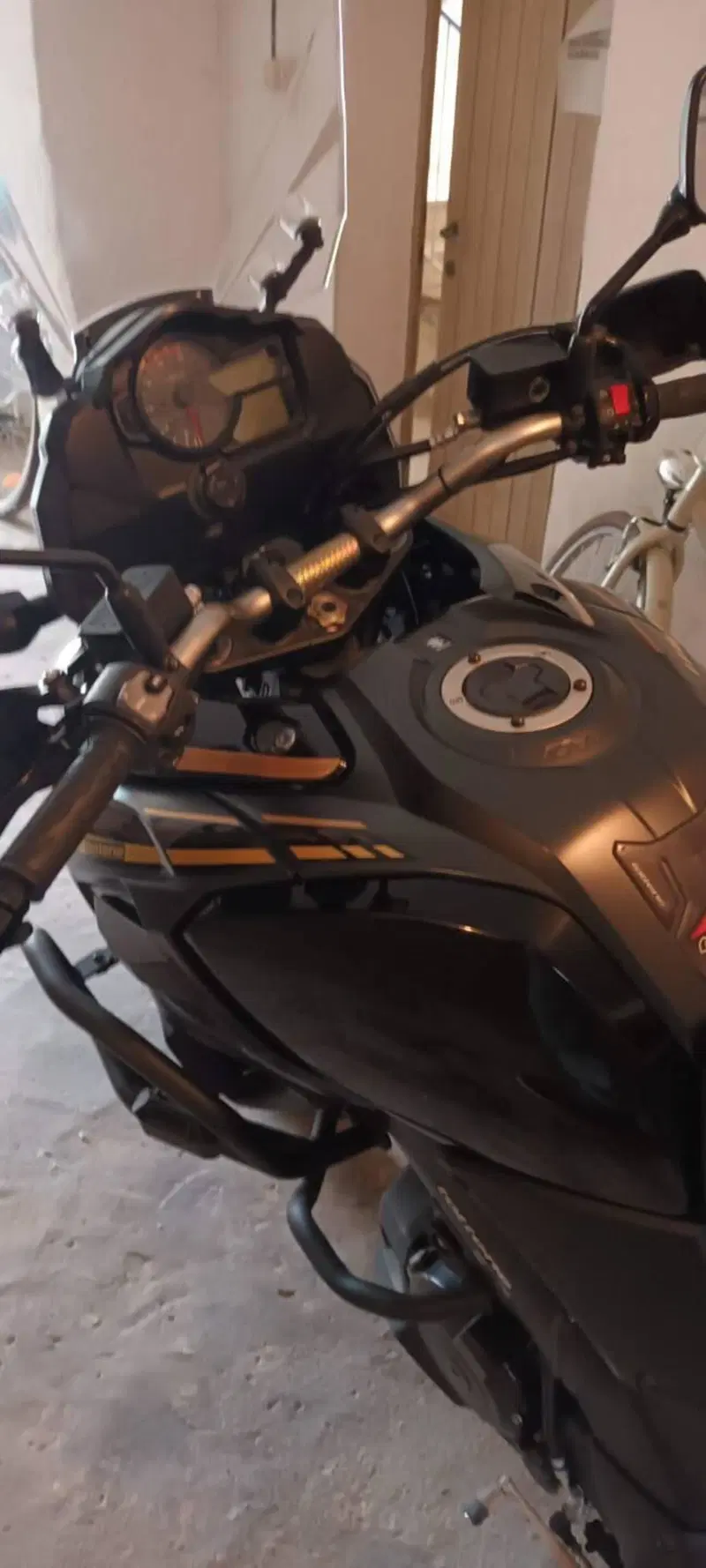 Suzuki V-Strom 1000 (2017 - 20) (2)
