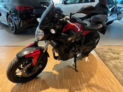 Yamaha MT-07 (2014 - 16) usata