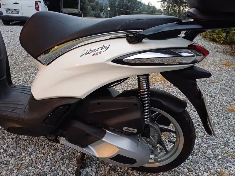 Piaggio Liberty 125 3V ABS (2021 - 24) (5)