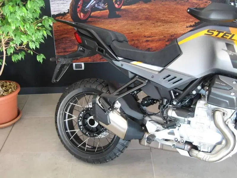 Moto Guzzi Stelvio PFF (2024 - 26) (11)