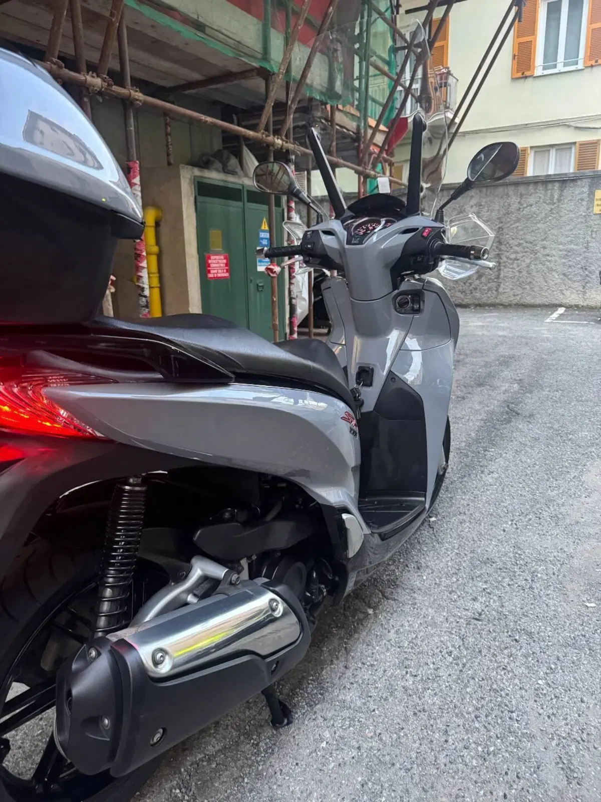 Honda SH 300 i ABS (2016 - 20) (4)