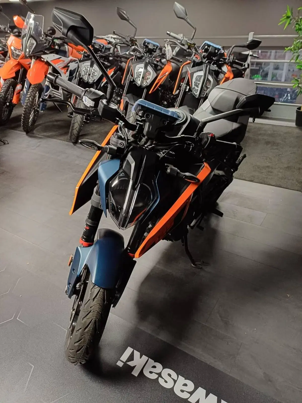KTM 125 Duke (2024 - 25) (4)