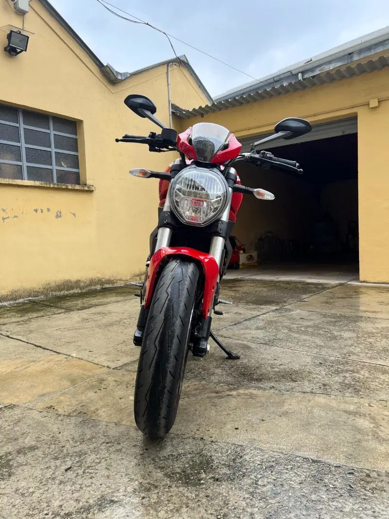 Ducati Monster 797 Plus (2019)