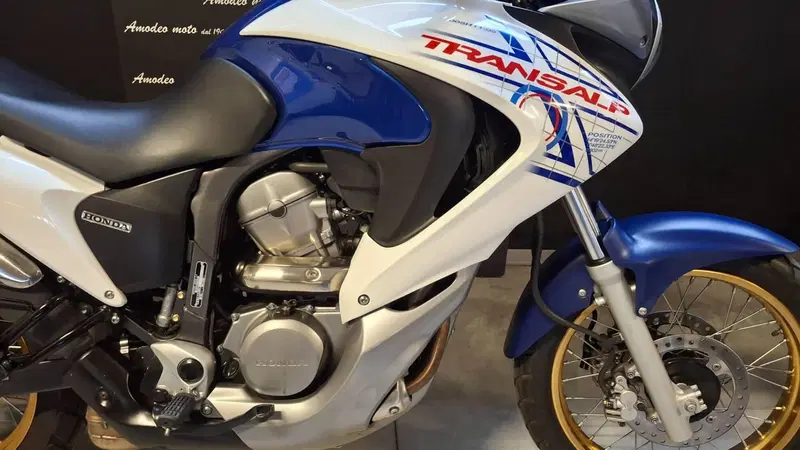 Honda Transalp XL 700 V (2007 - 2013) (3)
