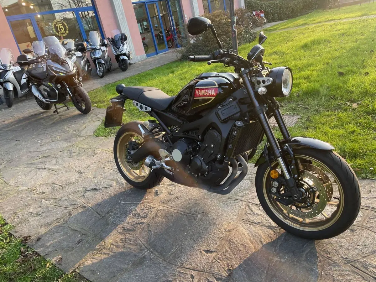 Yamaha XSR 900 80 Black (2020) (4)