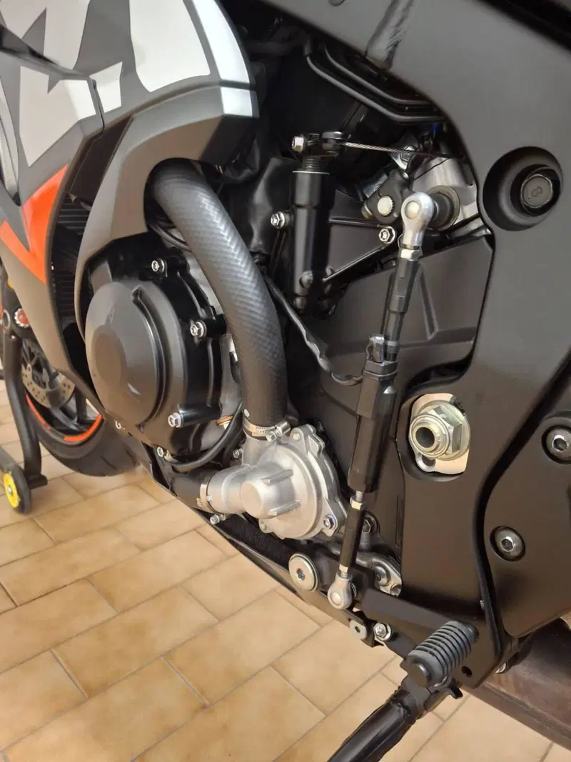Suzuki GSX-R1000R (2019 - 20) (6)