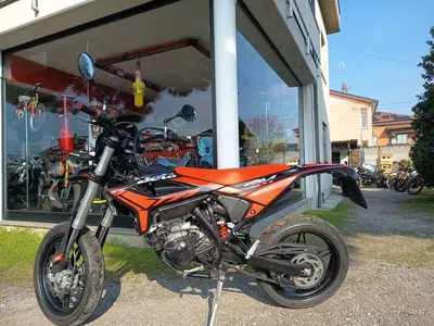 Betamotor RR 125 4T Motard T - X Special Edition (2025 - 26) usata