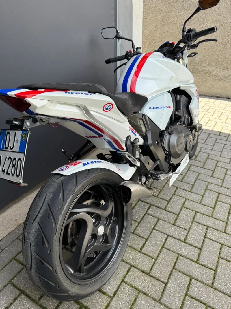 Honda CB 1000 R (2008 - 10) (10)