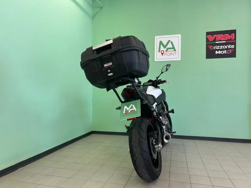 Yamaha MT-07 (2014 - 16) (4)