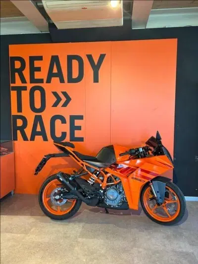 KTM RC 390 (2022 - 26) nuova