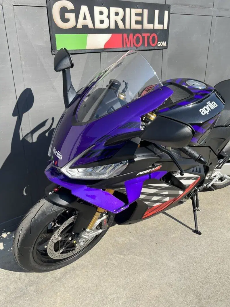Aprilia RSV4 1100 Factory (2025 - 26) (2)