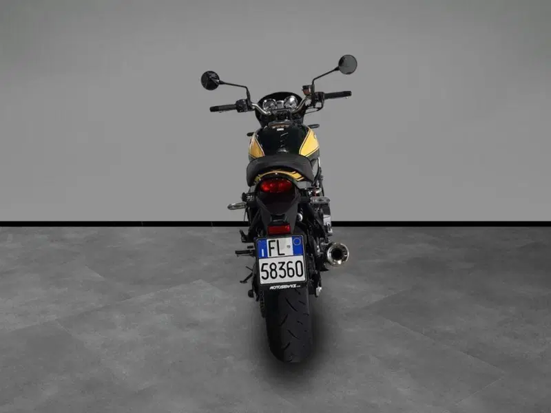 Kawasaki Z 900 RS (2022 - 25) (4)