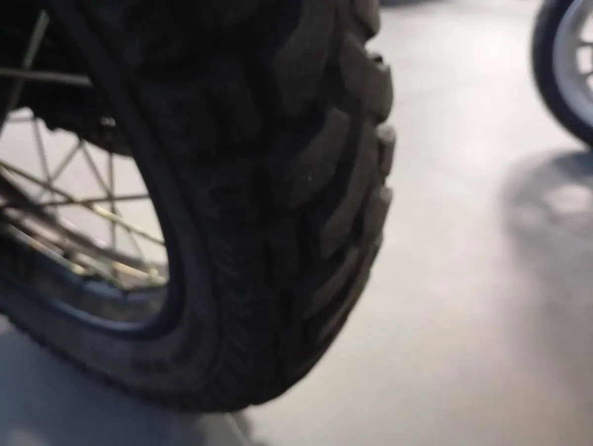 Royal Enfield Himalayan 411 (2017 - 20) (7)