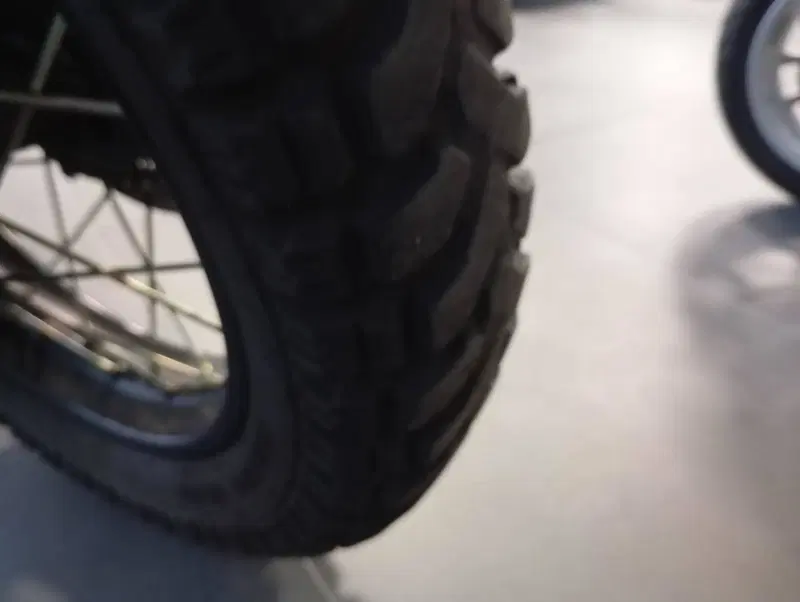 Royal Enfield Himalayan 411 (2017 - 20) (7)