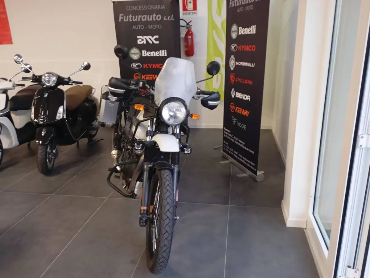Royal Enfield Himalayan 411 (2017 - 20) (5)