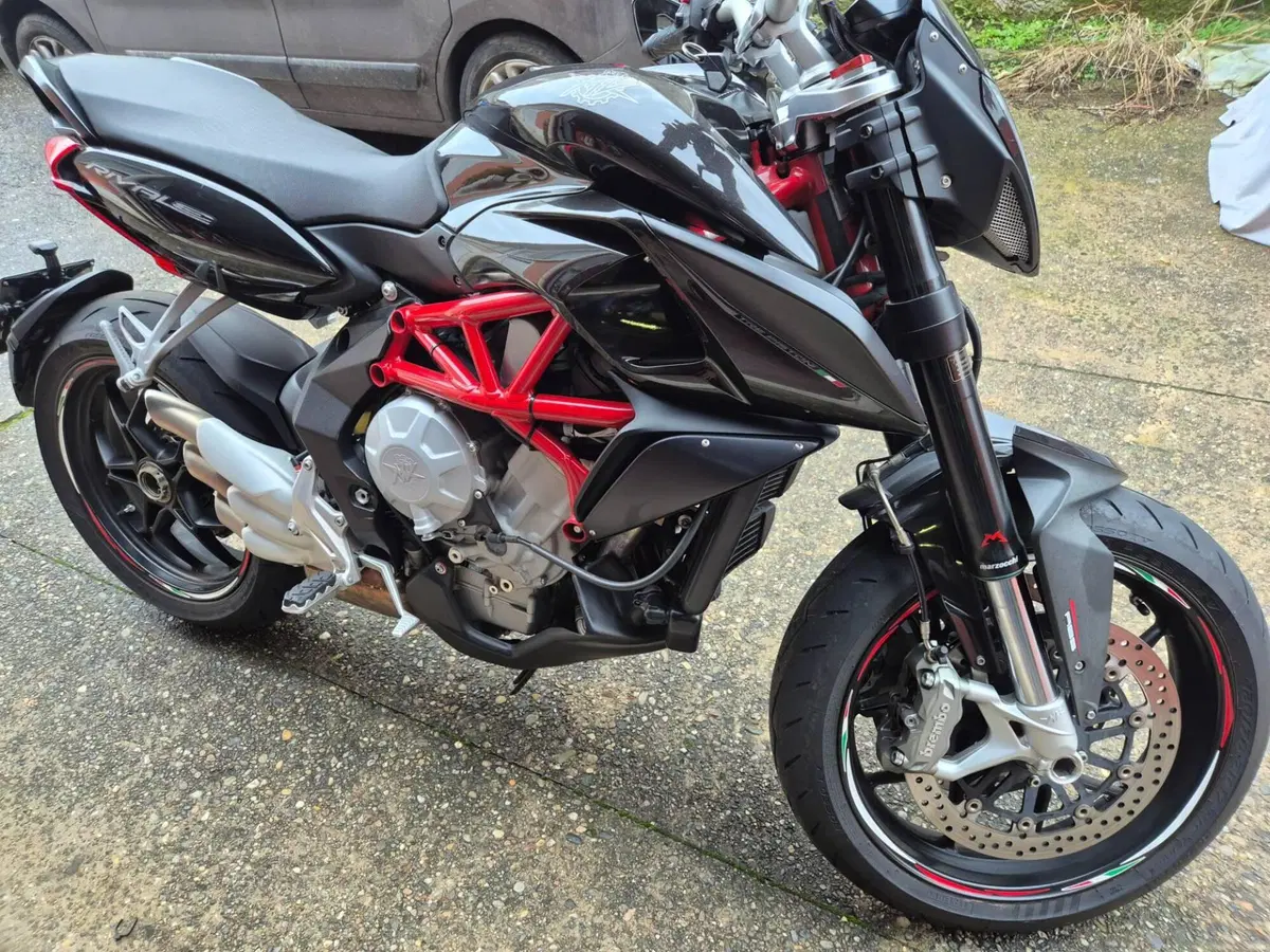 MV Agusta Rivale 800 EAS ABS (2013 -17)