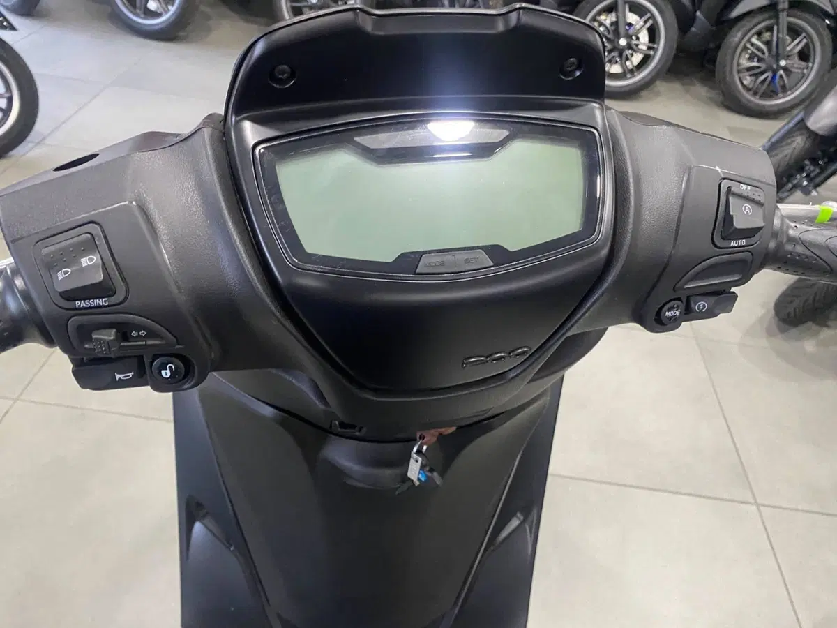 Piaggio Medley 200 S (2025 - 26) (4)