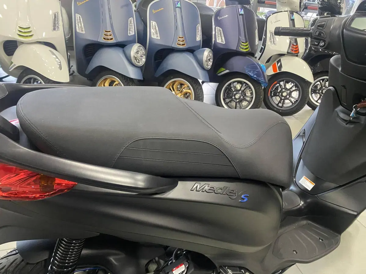 Piaggio Medley 200 S (2025 - 26) (9)
