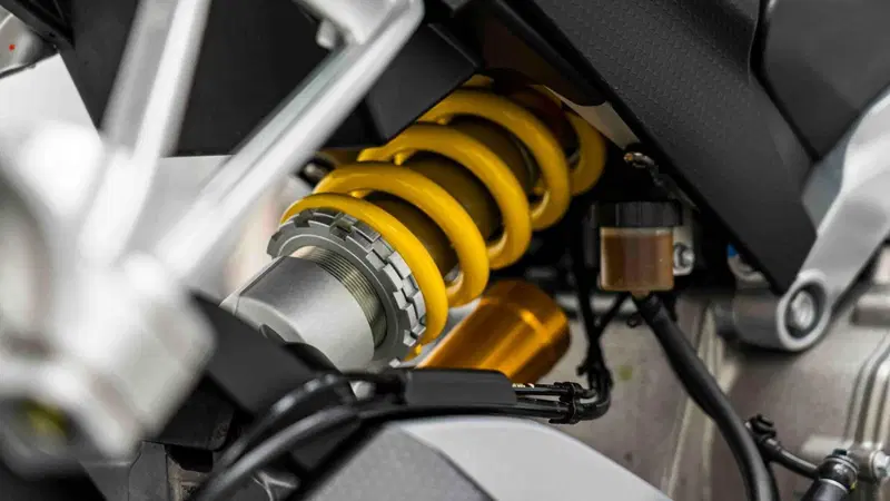 Aprilia Tuono 660 Factory (2022 - 24) (13)