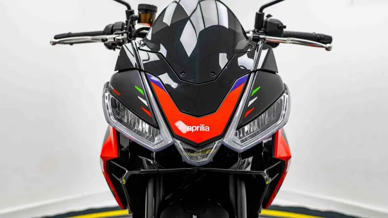 Aprilia Tuono 660 Factory (2022 - 24) (15)
