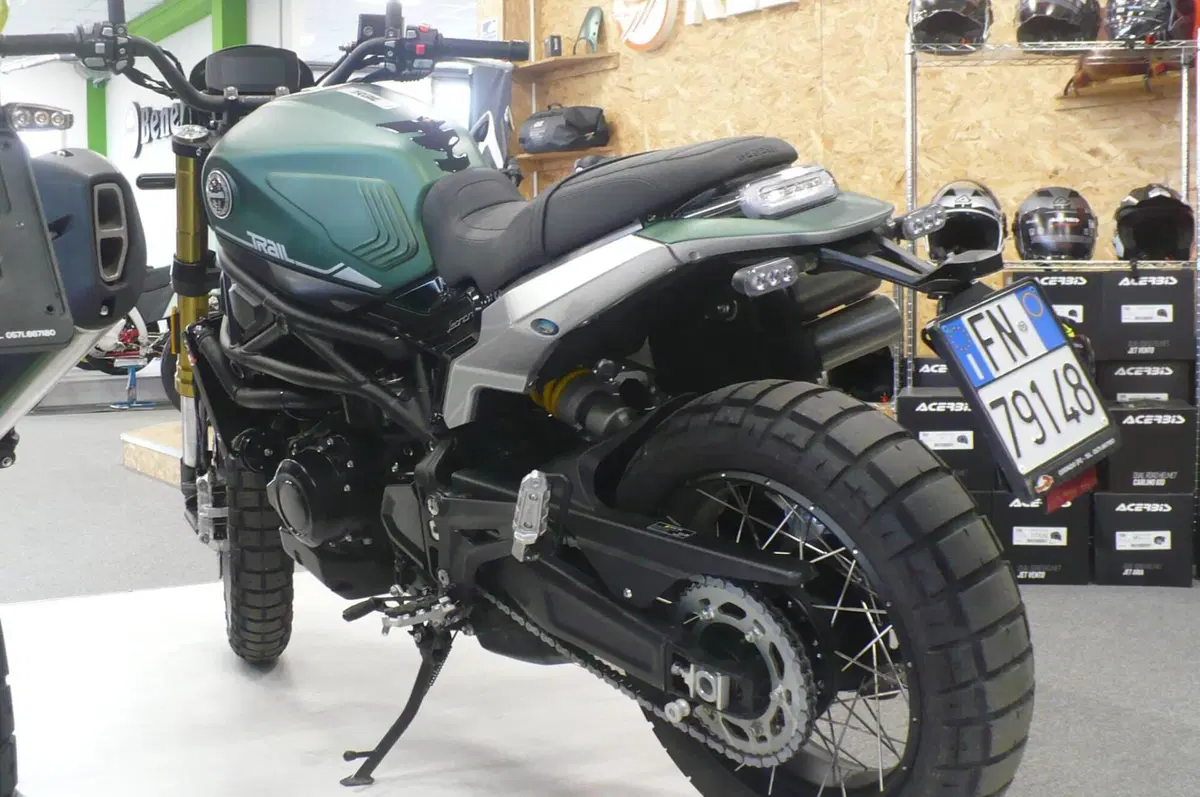 Benelli Leoncino 800 Trail (2022 - 26) (3)