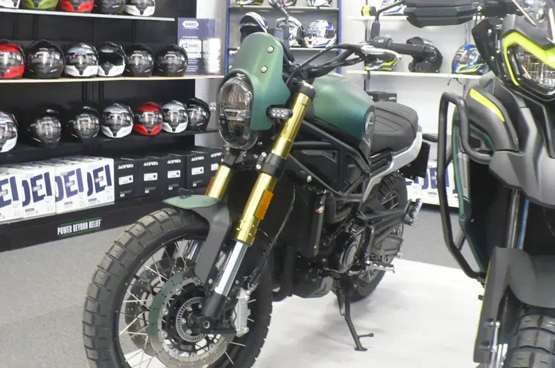 Benelli Leoncino 800 Trail (2022 - 26) (5)