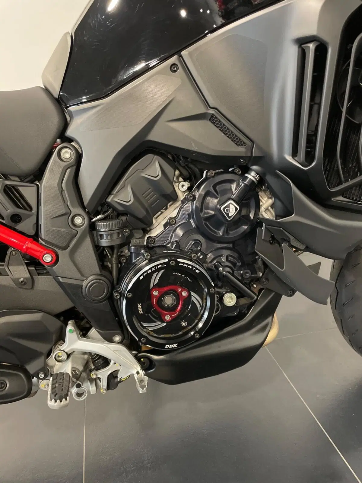 Ducati Multistrada V4 Pikes Peak (2025 - 26) (4)