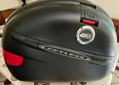 Valige laterali GIVI MONOKEY E41