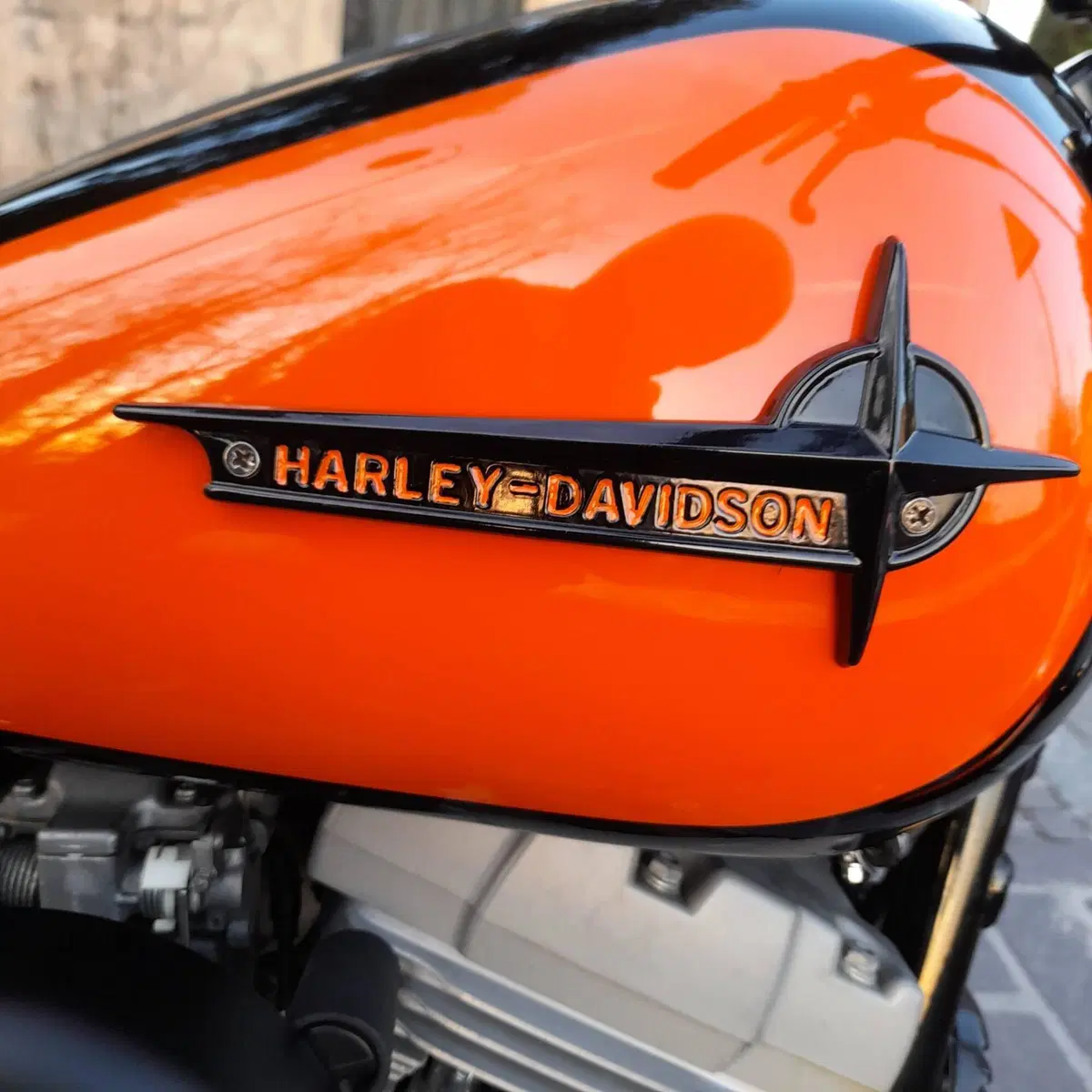 Harley-Davidson 1584 Rocker (2008 - 09) - FXCW (4)