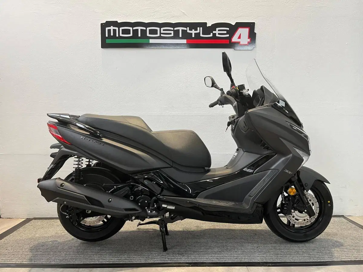 Kymco X-Town 300i (2025 - 26)
