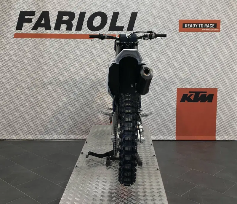 Husqvarna FC 250 (2026) (3)