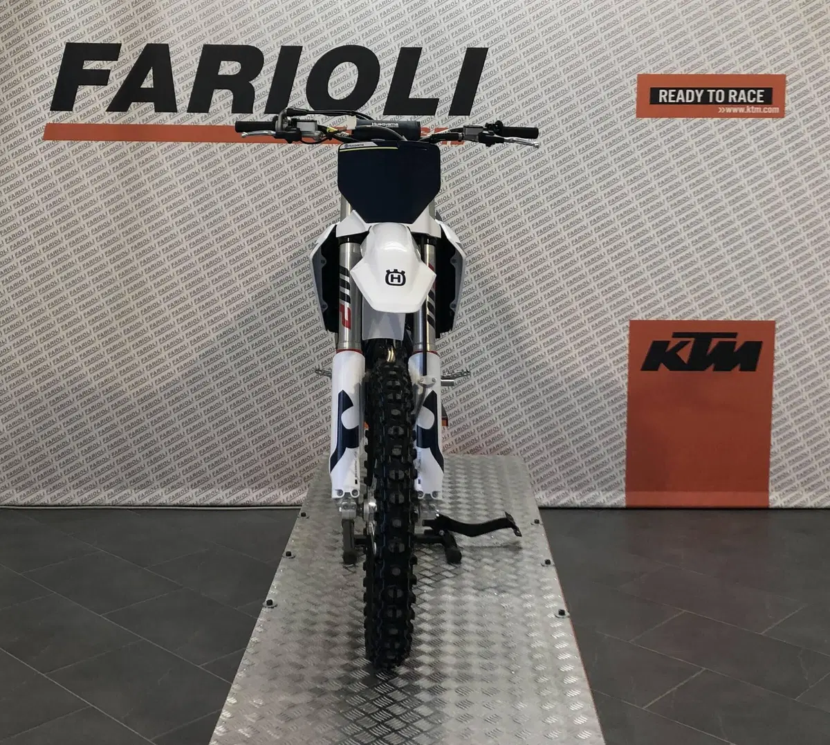 Husqvarna FC 250 (2026) (7)